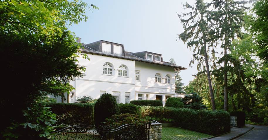 image002
